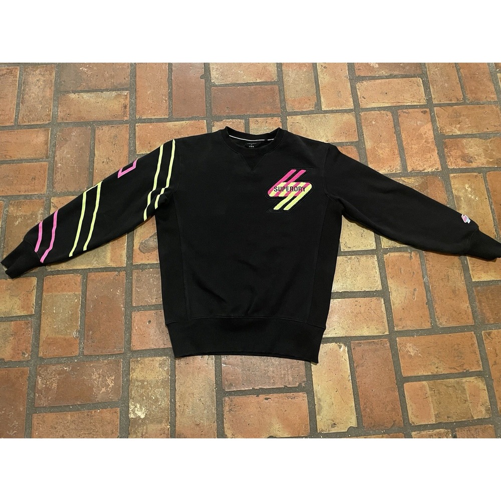 Super Dry Sweatshirt Womens Small Pullover Sweater Crewneck Knit
